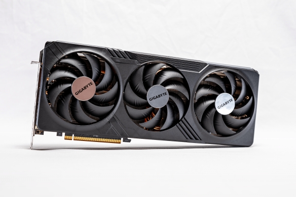 技嘉什么水平_技嘉玩游戏怎么样_