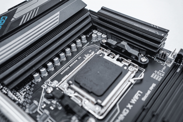 技嘉什么水平__技嘉玩游戏怎么样