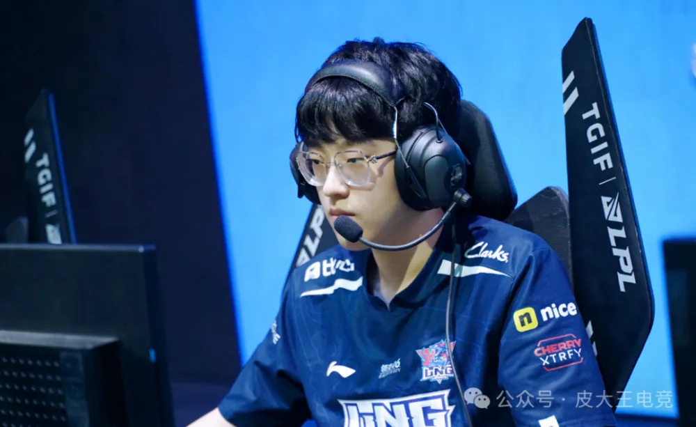 tes左手荣誉_lol网友自制皮肤gif_