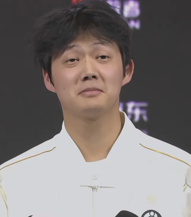 _乐言自爆一年只领两个月工资！放话：LPL打野没几个比我厉害_乐言自爆一年只领两个月工资！放话：LPL打野没几个比我厉害