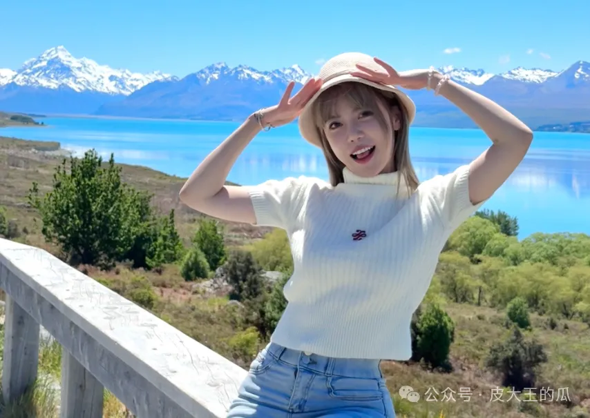 周淑怡停播后去向成谜，劣迹艺人恋情曝光，事业下滑真相揭秘