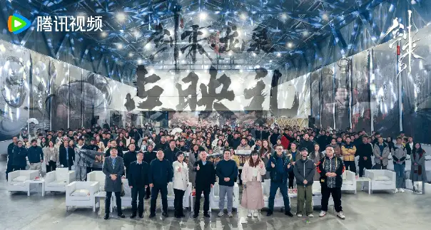 剑来动画大结局点映礼：龙泉宝剑重现，粉丝激动不已