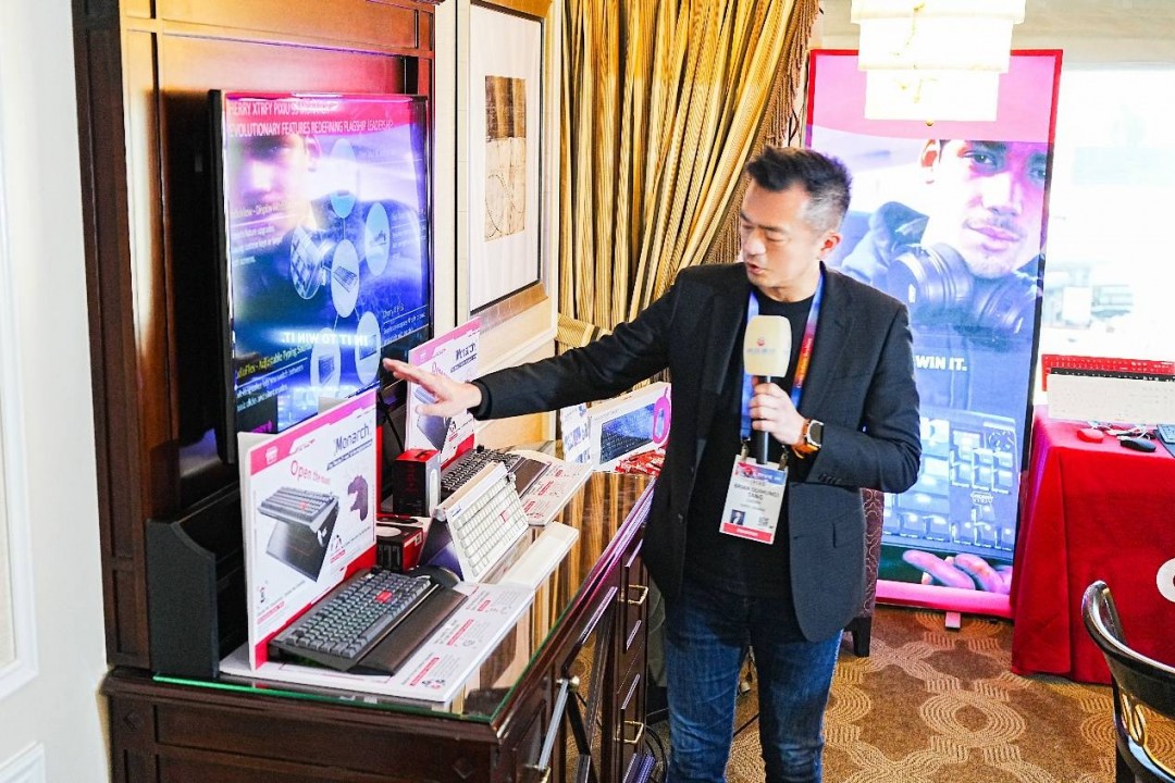 CES 2025揭幕！CHERRY开启客制化AI外设新纪元__CES 2025揭幕！CHERRY开启客制化AI外设新纪元