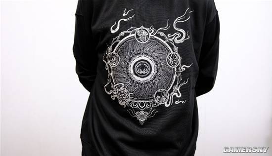 _黑神话礼盒开箱 主题袜子与徽章创意拉满_黑神话礼盒开箱 主题袜子与徽章创意拉满