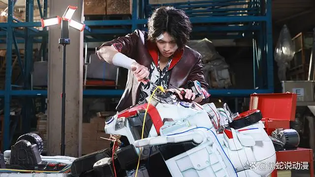 _爆上战队奔奔者第45话官方预告 地球的敌人 遭遇四面楚歌的主角团_爆上战队奔奔者第45话官方预告 地球的敌人 遭遇四面楚歌的主角团