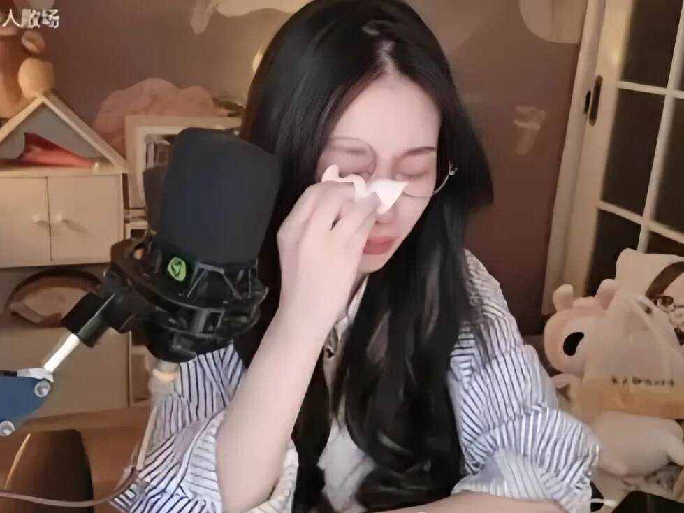 _鬼王宗宗主自称何名_弹丸论破自称校长的是