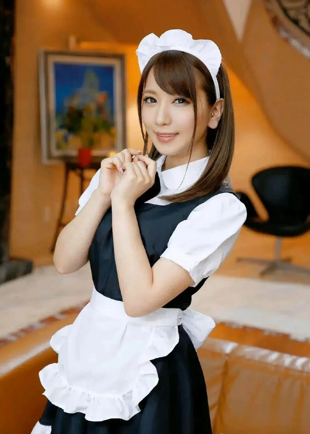 美女子晒完美身材__日本顶级美胸女王黑川绮罗av
