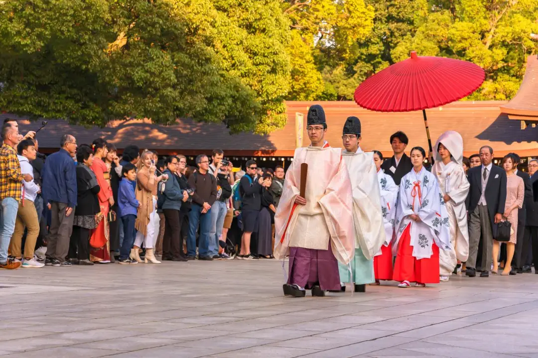 日本神话巫女__巫女在日本的地位