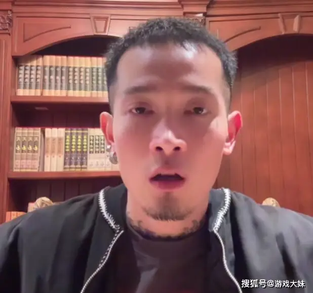 帝师账号突然被封，和AKA骂战戛然而止，打假网红曝光更多细节__帝师账号突然被封，和AKA骂战戛然而止，打假网红曝光更多细节