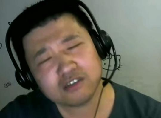 一场乌龙事件，全国冠军成“残疾少年”，没曾想靠游戏逆袭人生！__一场乌龙事件，全国冠军成“残疾少年”，没曾想靠游戏逆袭人生！