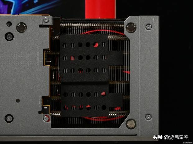 _宝石显卡怎么样_蓝宝石顶级显卡