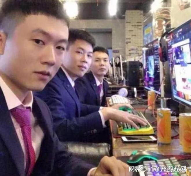 勇士系列皮肤__勇士签下
