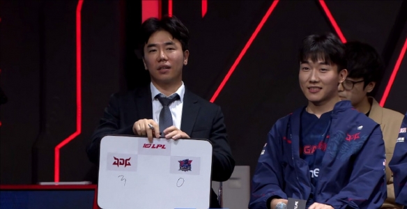 _英雄联盟教练是干嘛的_lol教练是谁