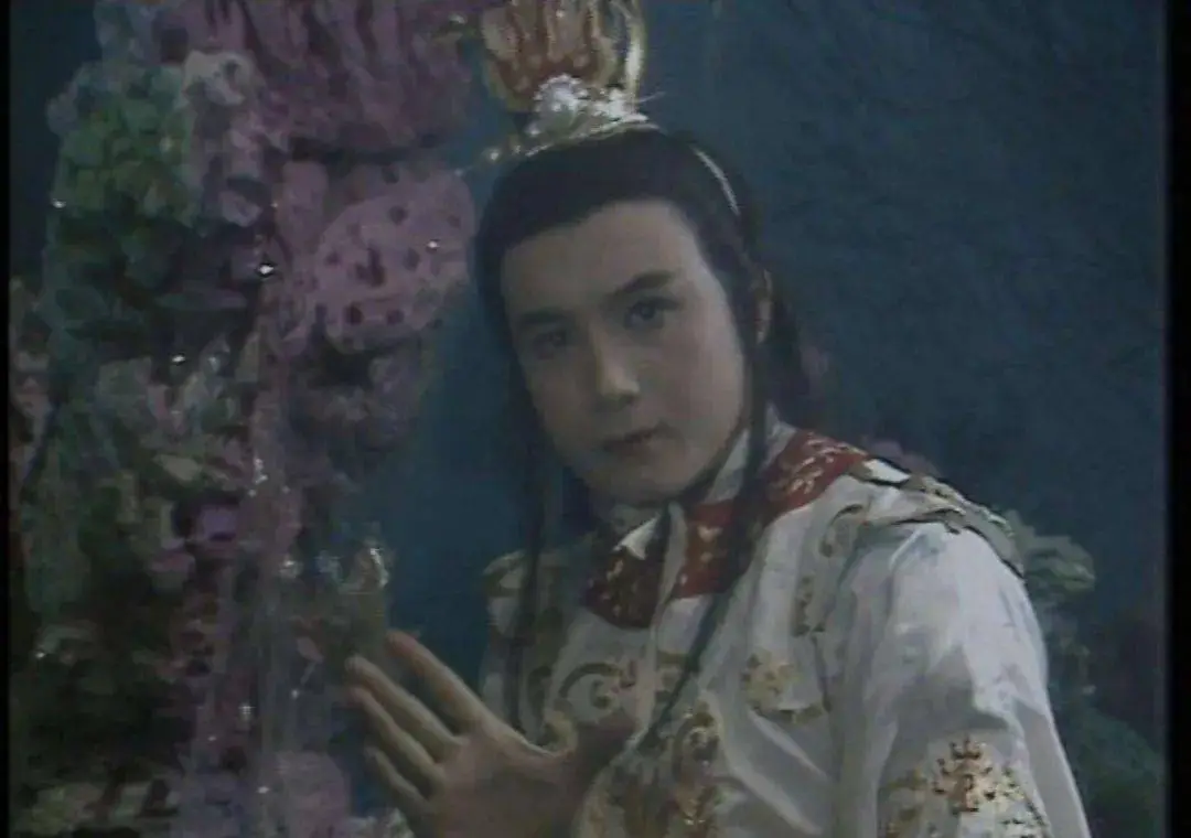 出手相助的近义词__一人出钱我出力五五分