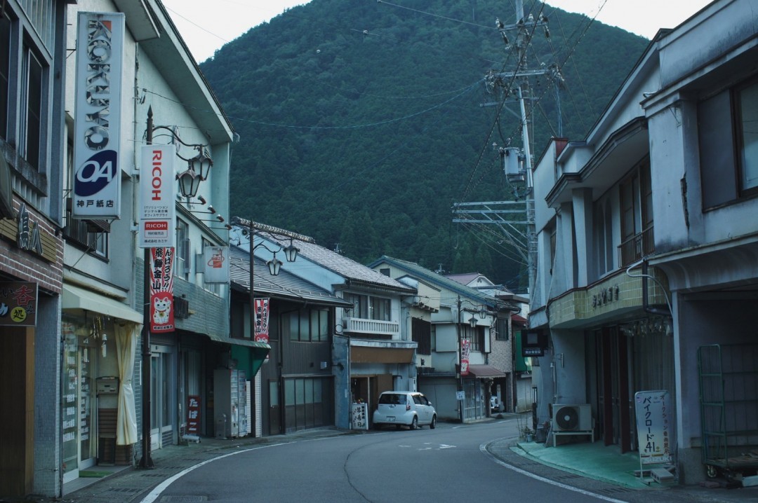 寂静岭f原型曝光！岐阜县下吕市金山町隐藏了什么恐怖秘密？