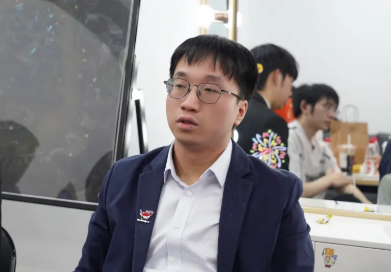 _采访运动员的独特问题_韩支援军
