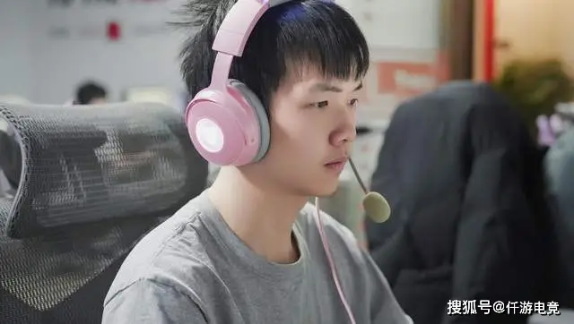 赛区过分开口应该说是什么意思__宋小女含泪说追责可以吗过分吗