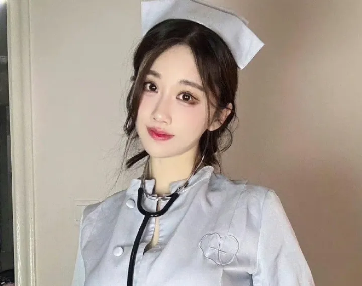 _轩子回归直播间，承认投资失败亏了200万，现在只想找个有钱的对象_轩子回归直播间，承认投资失败亏了200万，现在只想找个有钱的对象