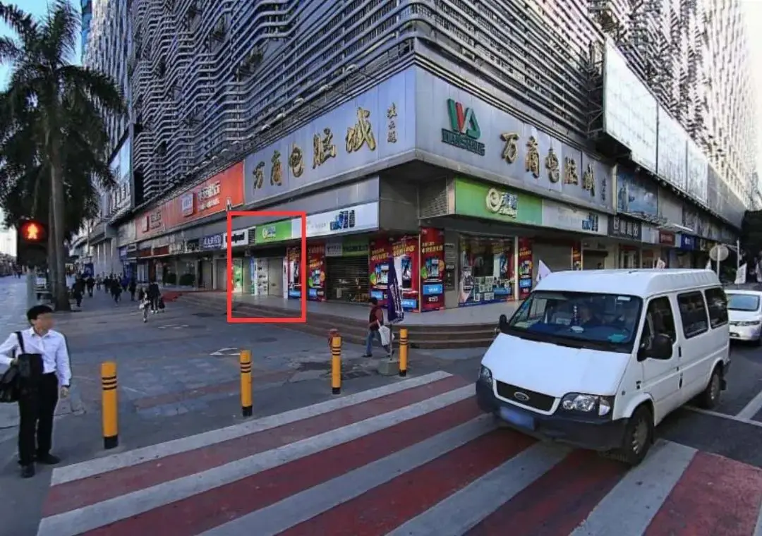 探寻万商电脑城：华强北最专业的游戏卖场，如今是何模样？__探寻万商电脑城：华强北最专业的游戏卖场，如今是何模样？