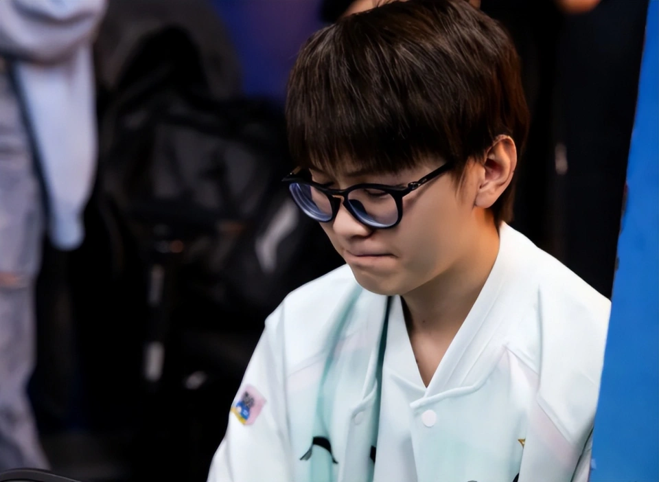 _朱开被IG粉丝冲了！回应IG：逼急了，我把IG那些破事全爆出来_朱开被IG粉丝冲了！回应IG：逼急了，我把IG那些破事全爆出来