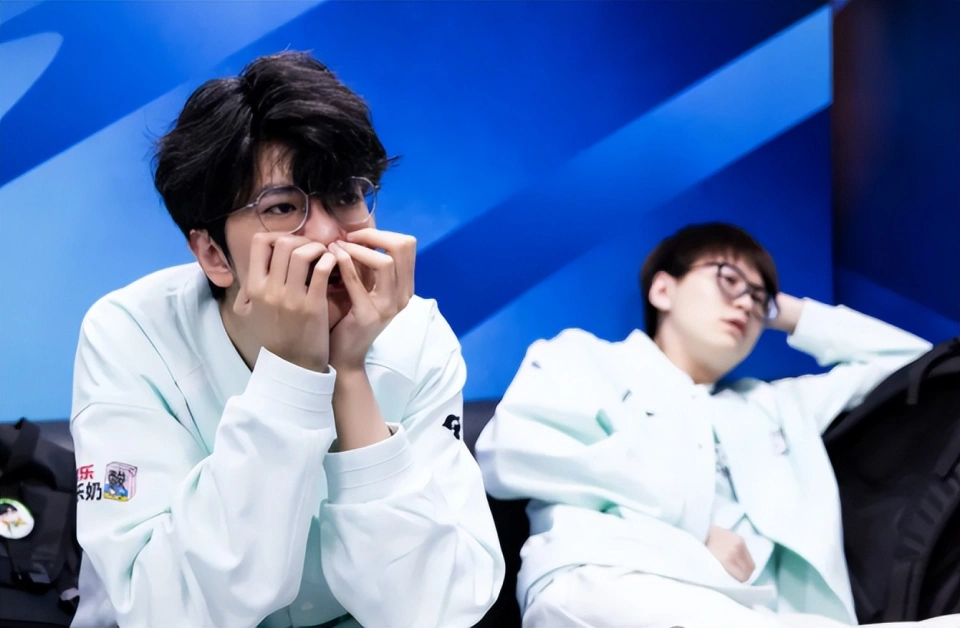 朱开被IG粉丝冲了！回应IG：逼急了，我把IG那些破事全爆出来_朱开被IG粉丝冲了！回应IG：逼急了，我把IG那些破事全爆出来_