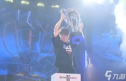 经典传奇死而复活的女人完整版__活死人传说