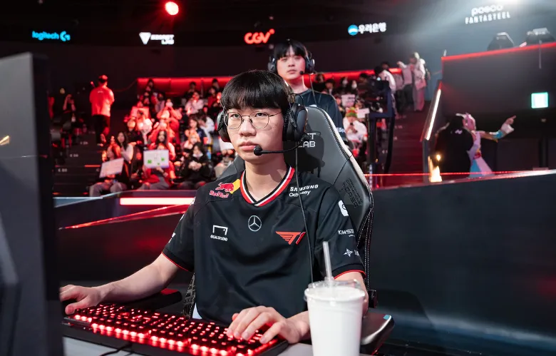 LCK2025常规赛T1战队2比0胜KT战队，新人立大功？