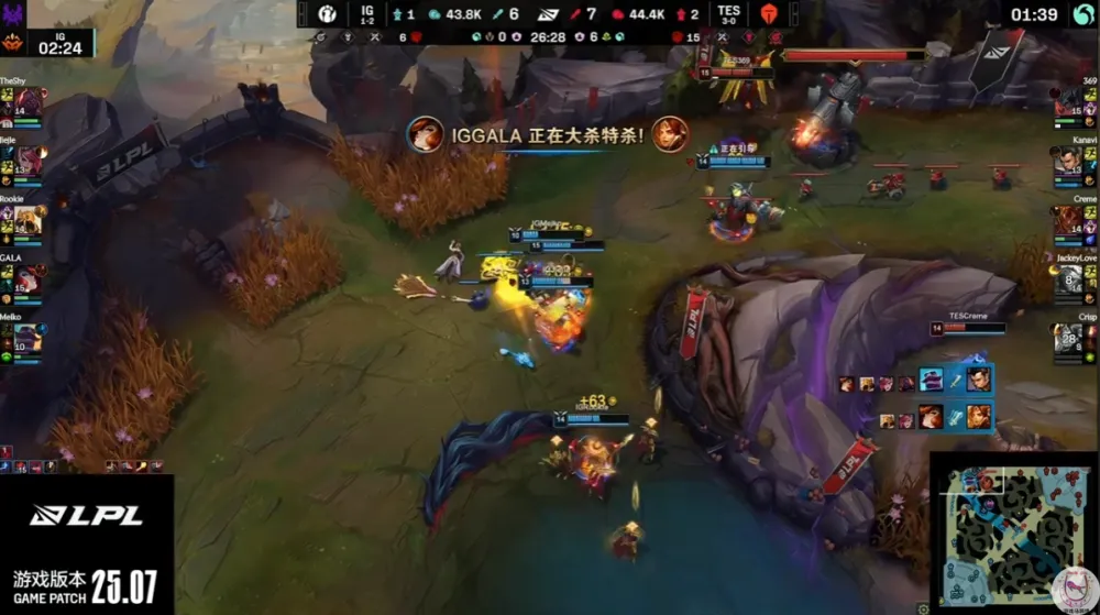 LPL顶级流量大战！Theshy赢Solo！双C优势局送疯了__LPL顶级流量大战！Theshy赢Solo！双C优势局送疯了