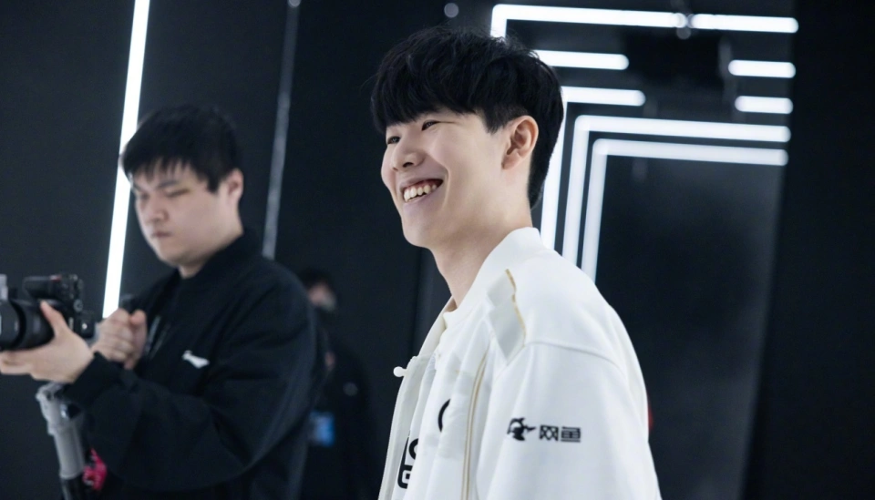 _复仇集团_复仇团队