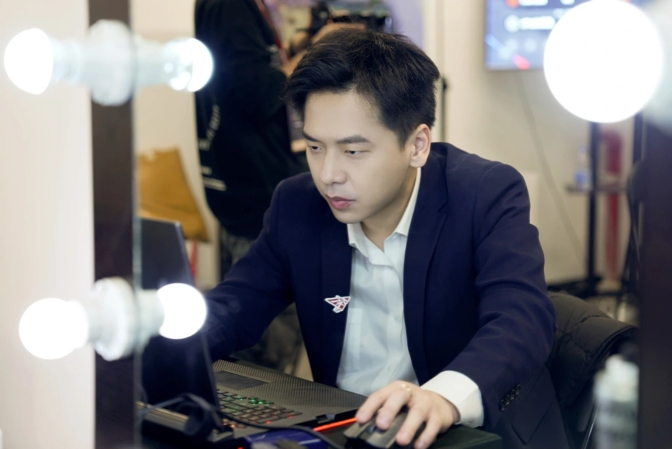 ​久酷五杀老东家，行天包满且包赢，eStar拒绝让二追三_​久酷五杀老东家，行天包满且包赢，eStar拒绝让二追三_