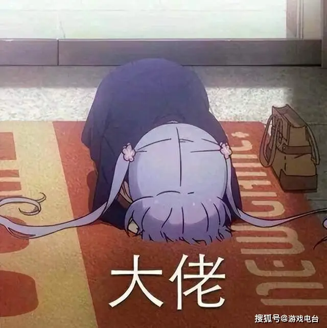 _万人排队领免费油米_南京近万人排队抢房