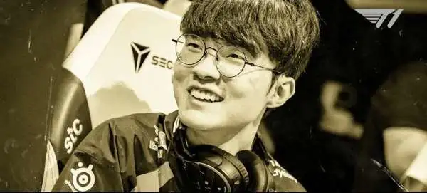 T1电竞世界杯宣传片引争议！去年夺冠阵容两人竟无个人镜头，宫斗了？