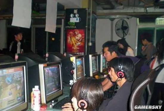 炒老板鱿鱼的表情包_炒老板鱿鱼什么意思_