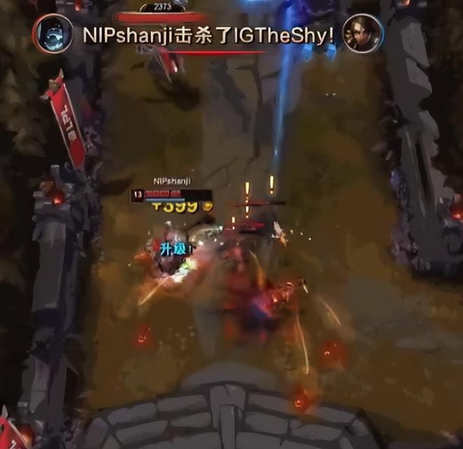 赌上职业生涯，T1教练组力保Smash！LOL新版本巢虫、厄塔汗大改__赌上职业生涯，T1教练组力保Smash！LOL新版本巢虫、厄塔汗大改