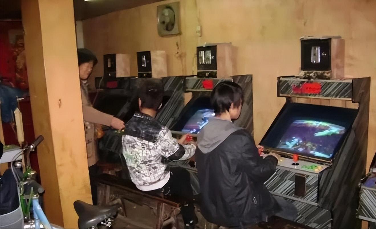 残害无数游戏厅的《万里长城》BUG，多少老板连夜扛着火车逃走_残害无数游戏厅的《万里长城》BUG，多少老板连夜扛着火车逃走_
