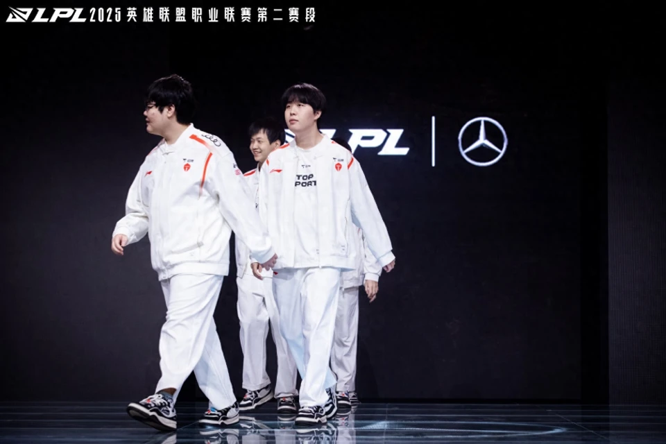 Kanavi浪得飞起遭制裁？TES逆风翻盘背后竟藏这些关键操作