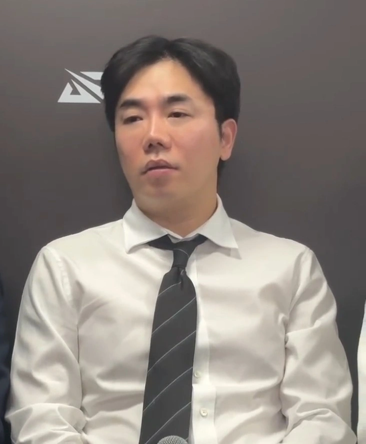 赢了也是输了！红米教练赛后点评TES今天发挥：后面要更努力_赢了也是输了！红米教练赛后点评TES今天发挥：后面要更努力_