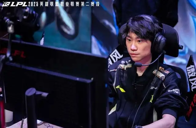 _LPL第二赛段：IG丹田告急？面对JDG谁能保住强队的荣耀_LPL第二赛段：IG丹田告急？面对JDG谁能保住强队的荣耀
