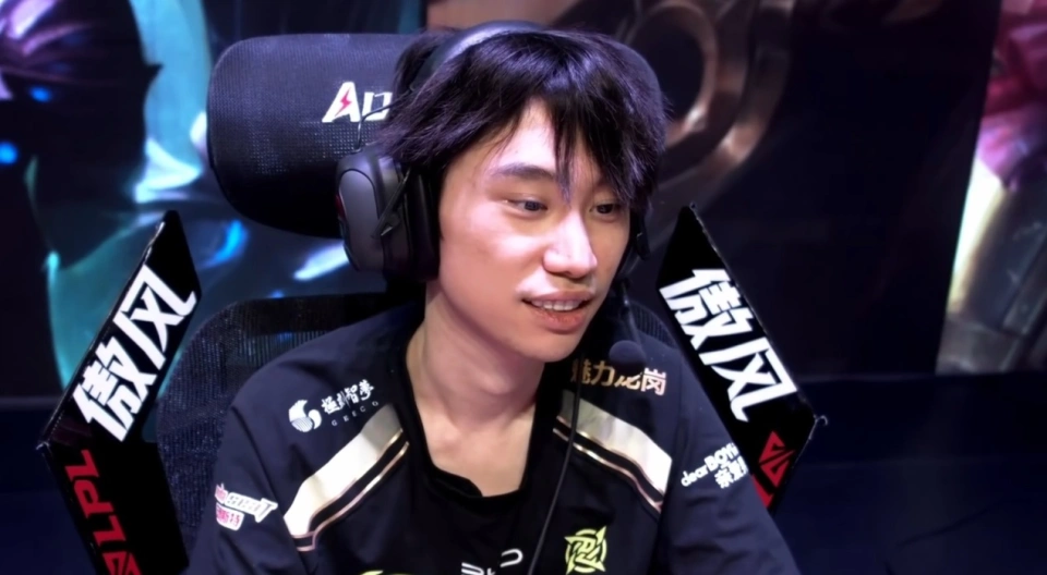 梦见杀猪的场面没见血__三国杀雷杀和火杀