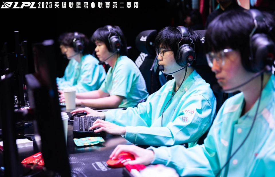 天王山大战是什么意思__天王之战