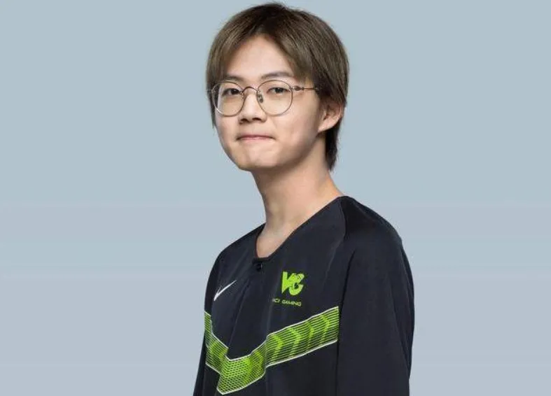 鸽子睡觉会打呼噜吗_鸽子睡着了是什么样子_