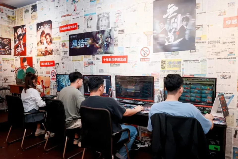 16年经典回归！CF怀旧模式引爆全网，你的青春回来了吗？