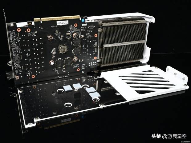 七彩虹710显卡分辨率_七彩虹gt6104k分辨率_