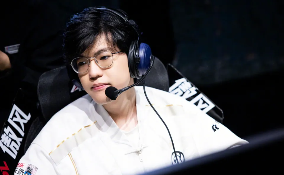 雷竞技资讯:IG杰杰逆天新女友曝光!妈妈介绍的三观究极炸裂_雷竞技资讯:IG杰杰逆天新女友曝光!妈妈介绍的三观究极炸裂_