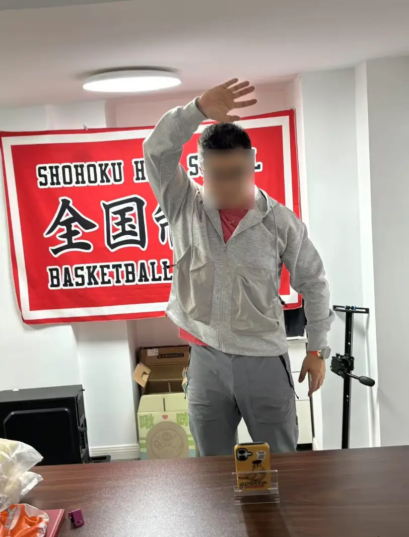 _一台手机就可以Just Dance ！腾讯又来颠覆我的认知了！_一台手机就可以Just Dance ！腾讯又来颠覆我的认知了！