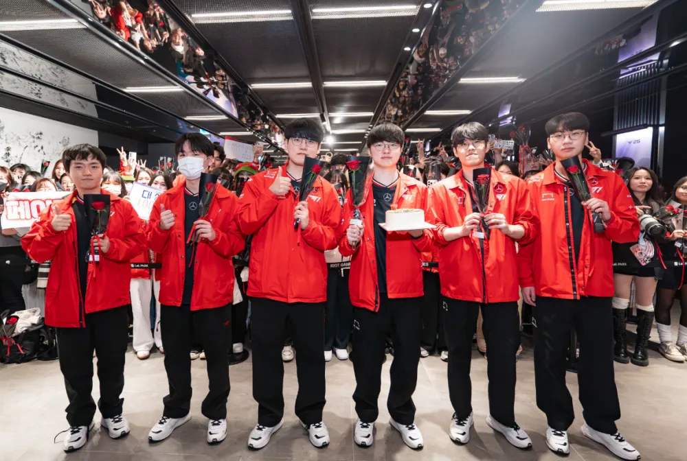 被迫放假人的心情__情人节放假通知怎么写