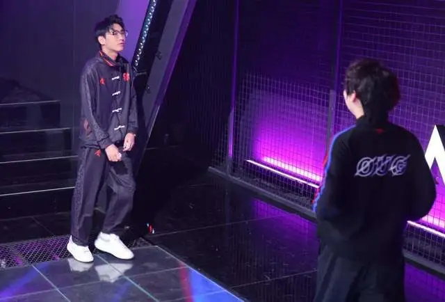 周赛11胜__周赛资格赛