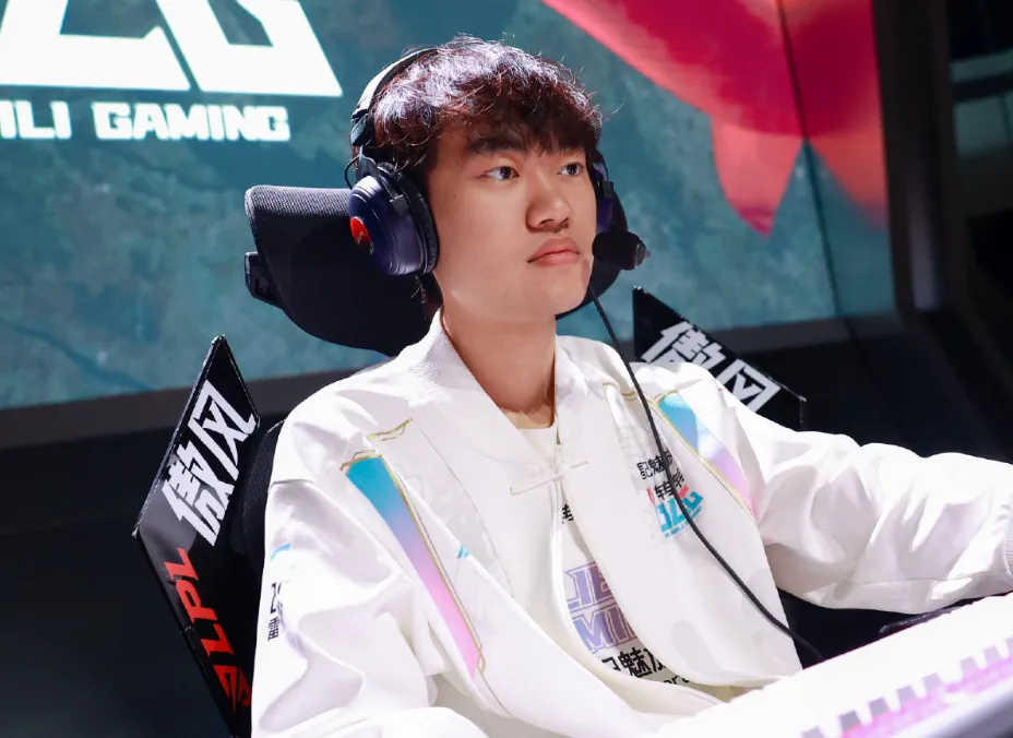 15888元包邮售卖MSI冠军奖牌？这背后究竟藏着什么秘密