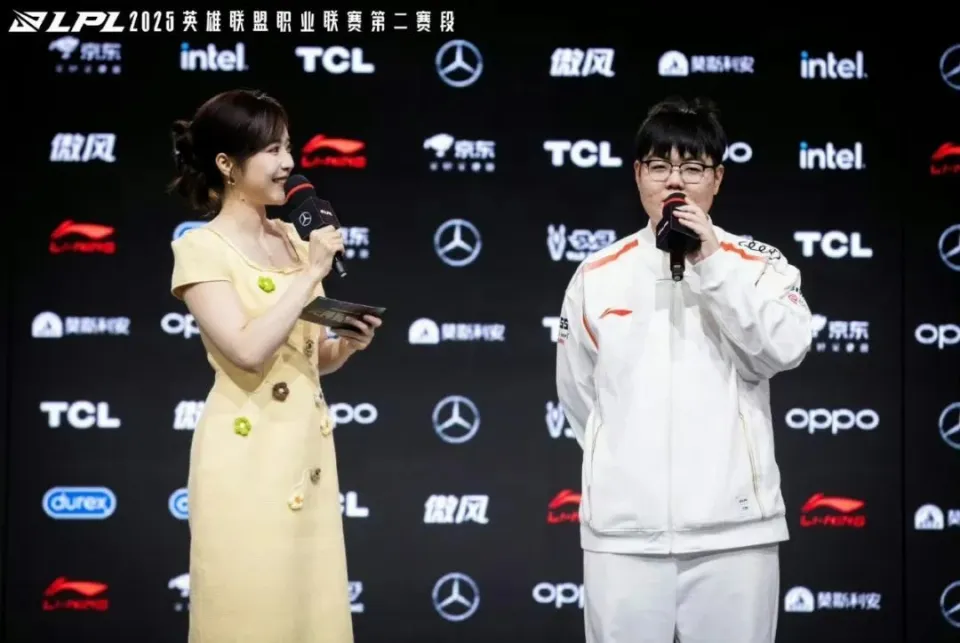 _英雄联盟胜利皮肤大树_英雄联盟什么段位有胜利皮肤