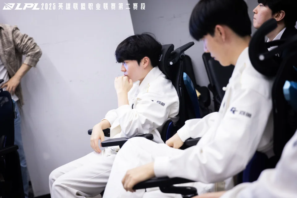 比赛输了挨教练的打__教练挑战失败